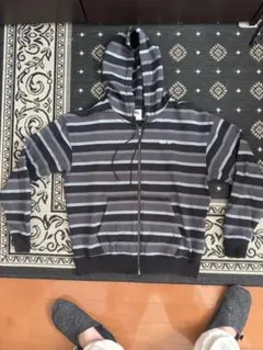 NIKE SB パーカー