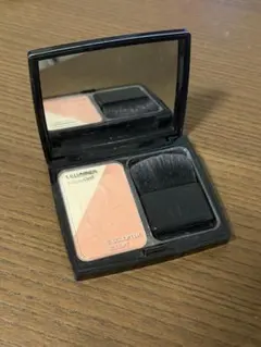 Dior ディオール スカルプティング ブラッシュ 001