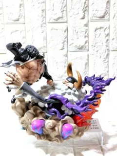 ワンピース　一番くじ　バーソロミュー・くまVSジェイガルシア・サターン聖【美品】