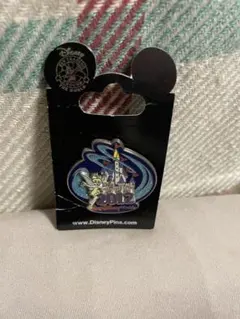 【匿名配送】ディズニー　ティンカーベル　2012 ピンバッジ
