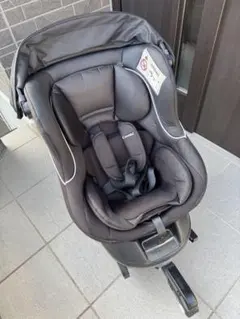 土日限定値下げ‼︎‼︎ Combi クルムーヴ ISOFIX