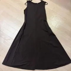 美品　ユニクロ エアリズム ワンピース ブラウン