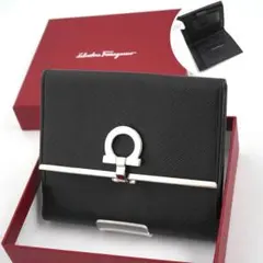 ✨Sランク・箱付き✨　Ferragamo 長財布　ガンチーニクロジャー　カーフ ✨Sランク・箱付き✨ Ferragamo 長財布 ガンチーニクロジャー カーフ
