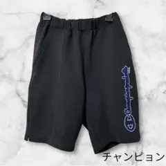 Champion ロゴ入り Mサイズブラックハーフパンツ
