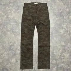 ユニクロ　コーデュロイパンツ