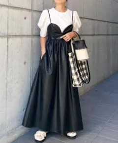 美品 ZARA フェイクレザー キャミソール ワンピース ロング ビスチェ