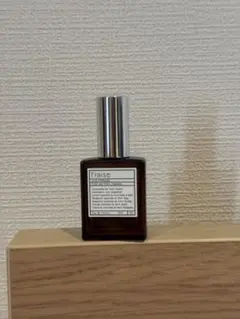 AUX PARADIS Fraise オゥパラディ フレーズ 香水のサムネイル