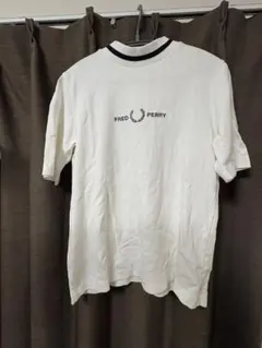 FRED PERRY 半袖Tシャツ ホワイトのサムネイル