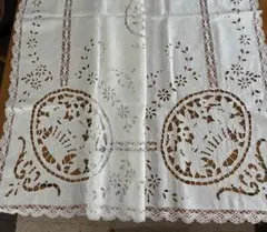 フランスアンティーク*手刺繍*花かご刺繍*テーブルクロス*カバー*ボビンレース