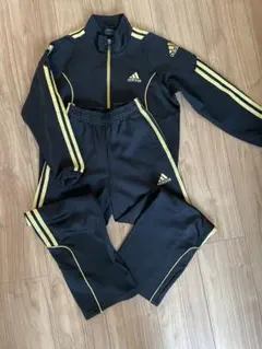 140アディダスジャージ上下セット