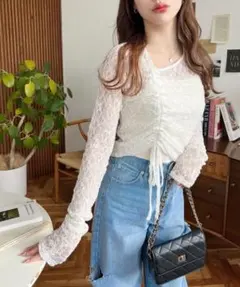 ホワイトレース長袖トップス