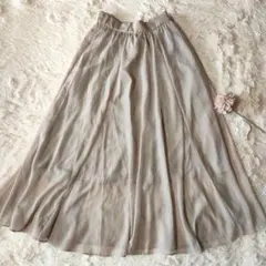 SNIDELフレアスカート ロング丈　ベージュのサムネイル