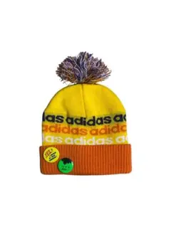 2000s adidas ボンボンニット帽 y2k ポーカーズ 缶バッジセット！