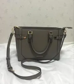 SAMANTHAVEGA ベルト金具ハンドバッグ　グレイッシュベージュ