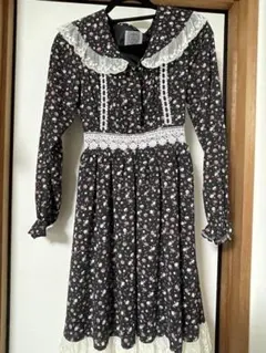 HoneyCinnamon ハニーシナモン　花柄ワンピース　セーラー襟