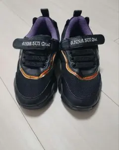 Item thumbnail for item c76ef367-9519-4754-915b-0b0ec827306d