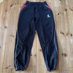 新品　アクオレ　ピステパンツ　L ブラックのサムネイル