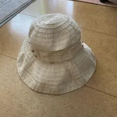 ホワイト バケットハット ビーズ付き