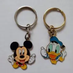東京ディズニーリゾート キーホルダー 2個セット