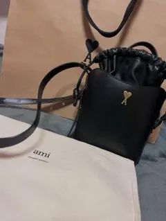 Ami Paris ミニショルダーバッグ