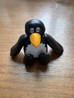 DAISUKE KONDO ペンギン フィギュア
