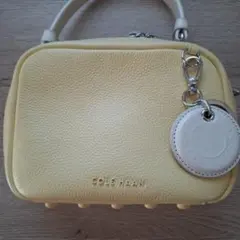 ♥3月までの出品　COLE HAAN 春色　イエロー ショルダーバッグ