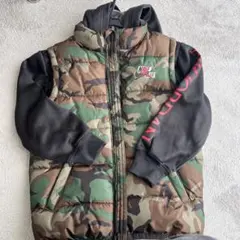 NIKE 迷彩ダウンベスト