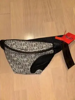 未使用級✨ SPRAYGROUND ボディバッグ オンブレチェック シャーク 