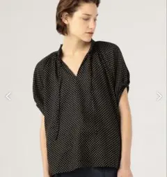 Ballsey ドットプリントネックフリルブラウス M ブラックのサムネイル