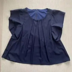 RUIRUE BOUTIQUE トップス　ネイビー 半袖フレアブラウス M 中古のサムネイル