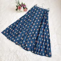 良品✨カネコイサオ（F）ロングスカート フレア 花柄 ブルー系 総柄 日本製のサムネイル