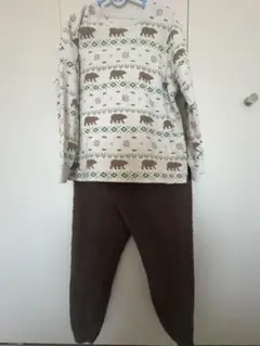 クマ柄130cmパジャマセット　UNIQLO フリース　ユニクロ