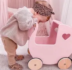 Item thumbnail for item 04f62457-f030-4a7b-baa0-9dcf139b364b