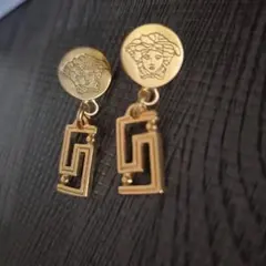 美品】VERSACE ヴェルサーチ グレカオクタゴン フープピアス 両耳用