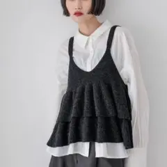 【未使用品】モールペプラムベスト ローリーズファーム