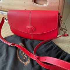 【最終価格】【新品】TOD’S トッズ 赤ショルダーバッグ