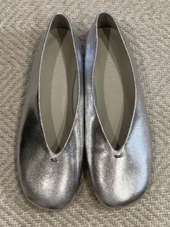 LE TALON シルバー フラットシューズ バレエシューズ