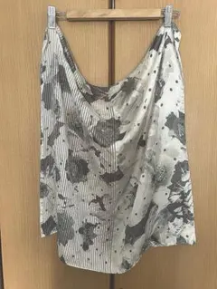 LANVIN ランバン スカーフ サイズ白グレー 60×60センチ