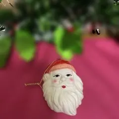 レトロなサンタフェイスオーナメント