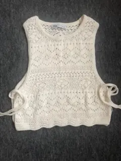 ZARA 白 レース編み ノースリーブニット