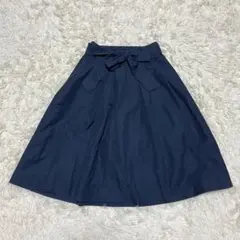 【クチュールブローチ】フレアスカート 光沢あり黒 M きれいめ 後ろウエストゴム