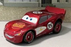 【トミカ】カーズ• ライトニング・マックィーン