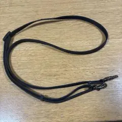 黒いスマホショルダーストラップ　合皮