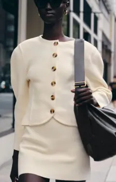ZARA　ジャケットのサムネイル