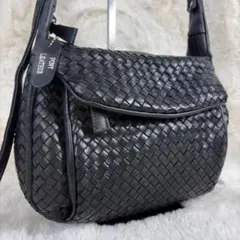 PONY LEATHER ショルダーバッグ イントレチャート 編み込み ブラックのサムネイル