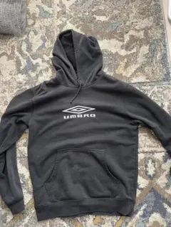UMBRO ブラック パーカー フード付き