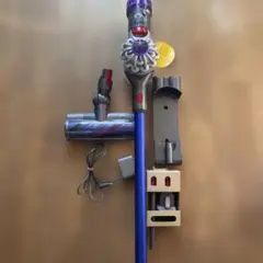 Dyson V8 fluffy ソフトローラーヘッド サイクロンクリーナ - メルカリ