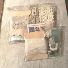 【最終値下げ】レースリボン　紙　古切手　カボション　コラージュお楽しみ袋③