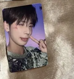 txt トレカ　テヒョン　同種3枚セットも要相談