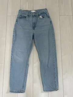 【ほぼ未使用】H&M ハイウエスト マムジーンズ ライトブルー 36のサムネイル